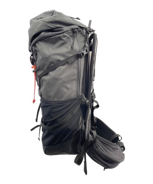 MOUNTAIN HARD WEAR（マウンテンハードウェア）MOUNTAIN HARD WEAR (マウンテンハードウェア) バックパック ブラック×グレーの古着・服飾アイテム