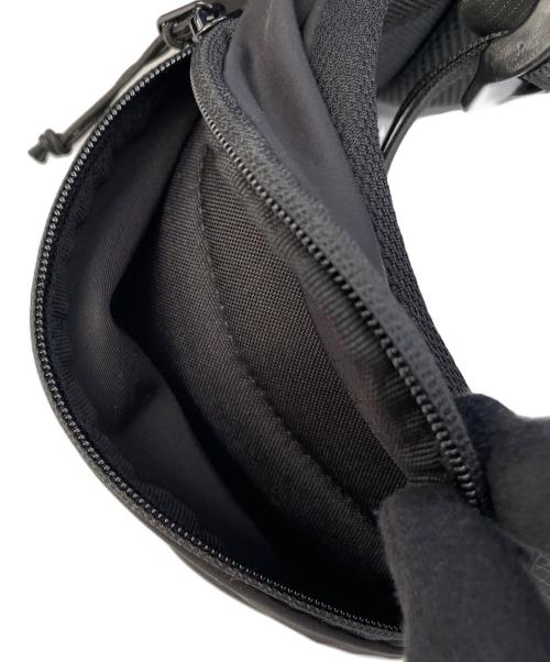 MOUNTAIN HARD WEAR（マウンテンハードウェア）MOUNTAIN HARD WEAR (マウンテンハードウェア) バックパック ブラック×グレーの古着・服飾アイテム