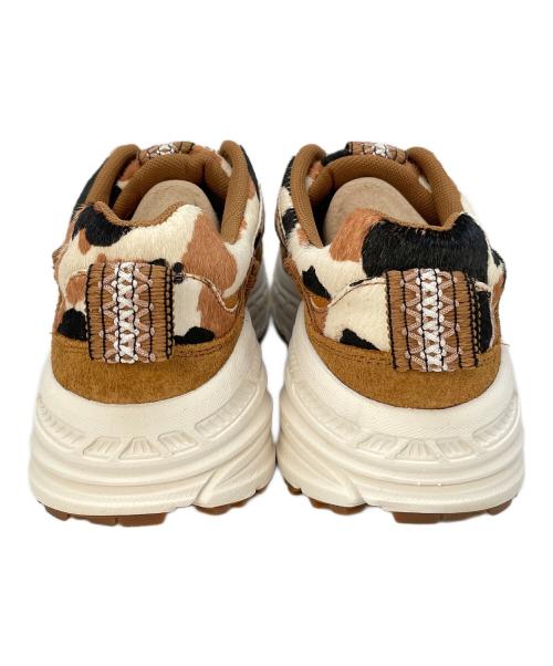 UGG（アグ）UGG (アグ) Zip Cow Print ブラウン×ベージュ サイズ:24.5㎝の古着・服飾アイテム