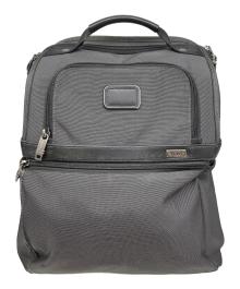 TUMI（トゥミ）の古着「バックパック」