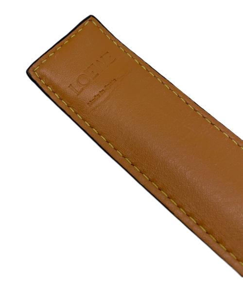 LOEWE（ロエベ）LOEWE (ロエベ) ブレスレット ショッキングピンク×ブラックの古着・服飾アイテム