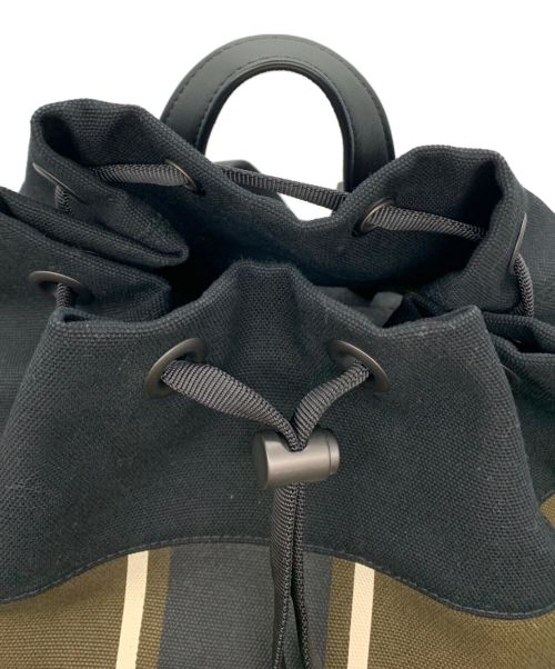 BOTTEGA VENETA（ボッテガベネタ）BOTTEGA VENETA (ボッテガベネタ) BOTTEGA VENETA　リュック グリーン×ブラックの古着・服飾アイテム
