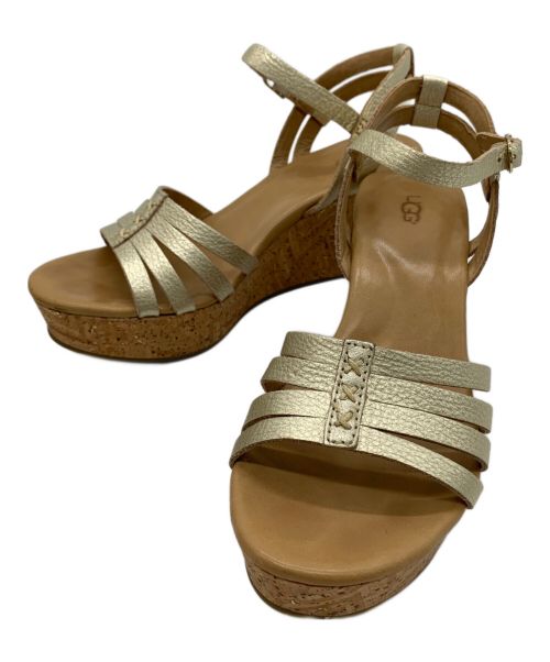 UGG（アグ）UGG (アグ) ウェッジソールサンダル ブラウン サイズ:22.5ｃｍの古着・服飾アイテム