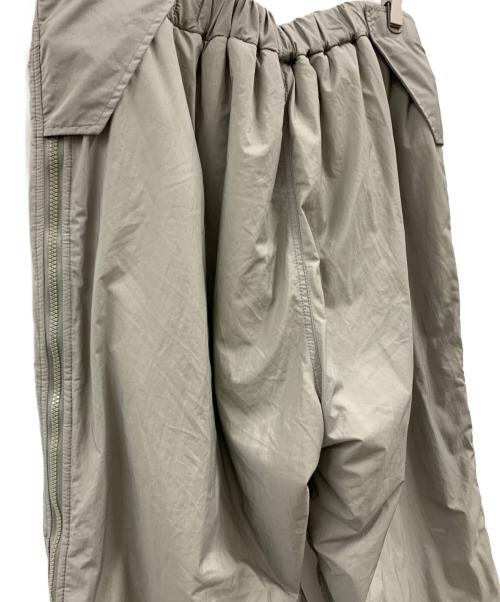 WILD THINGS（ワイルドシングス）WILD THINGS (ワイルドシングス) WILD THINGS　ミリタリーパンツ グレー サイズ:Lの古着・服飾アイテム