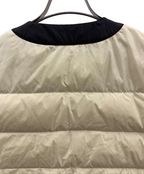 MIU MIU（ミュウミュウ）MIU MIU (ミュウミュウ) MIU MIU ダウンジャケット ベージュ×ブラック サイズ:42の古着・服飾アイテム
