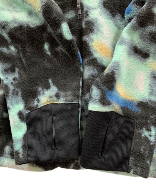 VOLCOM（ボルコム）VOLCOM (ボルコム) スノーボードウェア(ジャケット) ブラック×グリーン×ブルー サイズ:Mの古着・服飾アイテム