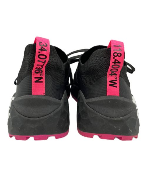 G/FORE（ジーフォア）G/FORE (ジーフォア) G/FORE　ゴルフシューズ ブラック×ピンク サイズ:27ｃｍの古着・服飾アイテム