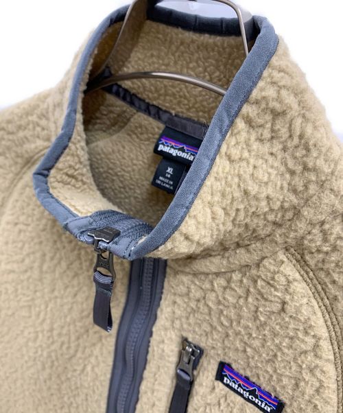 Patagonia（パタゴニア）Patagonia (パタゴニア) Patagonia　フリースジャケット ベージュ サイズ:XLの古着・服飾アイテム