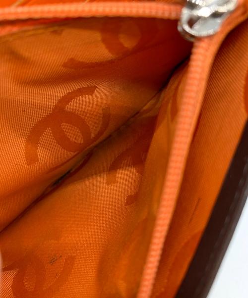 CHANEL（シャネル）CHANEL (シャネル) 2つ折り財布 ブラウンの古着・服飾アイテム