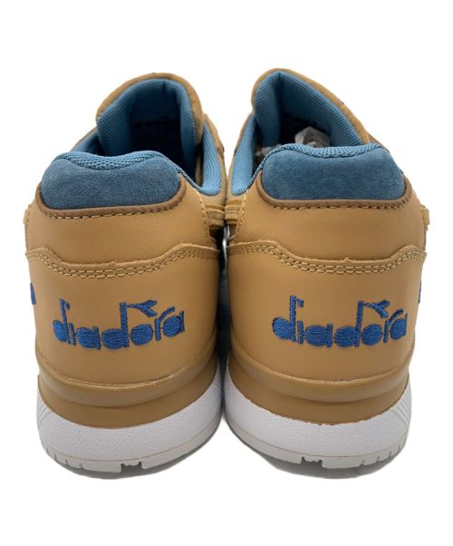 DIADORA（ディアドラ）DIADORA (ディアドラ) スニーカー ベージュ サイズ:26.5cm 未使用品の古着・服飾アイテム