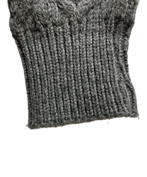 aran WOOLLEN MILLS（アラン ウーレンミルズ）aran WOOLLEN MILLS (アラン ウーレンミルズ) aran woollen mills　ケーブルニットカーディガン グレー サイズ:FREEの古着・服飾アイテム
