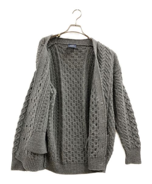 aran WOOLLEN MILLS（アラン ウーレンミルズ）aran WOOLLEN MILLS (アラン ウーレンミルズ) aran woollen mills　ケーブルニットカーディガン グレー サイズ:FREEの古着・服飾アイテム