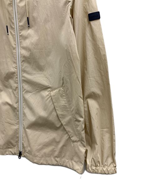 AIGLE（エーグル）AIGLE (エーグル) フーデッドジャケット ベージュ サイズ:Mの古着・服飾アイテム