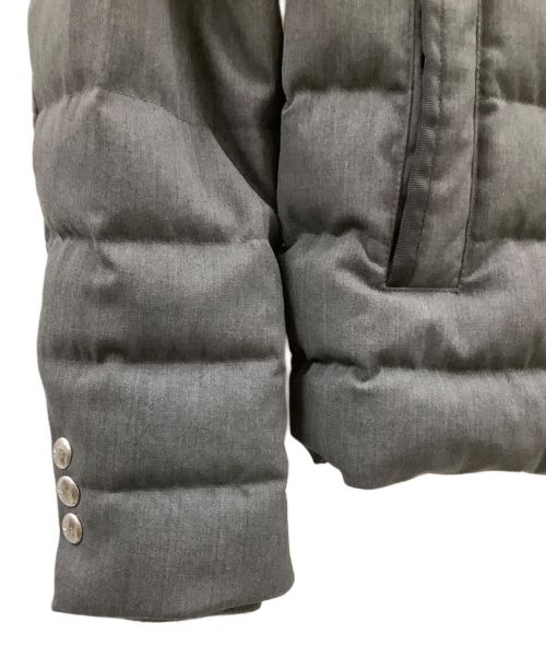 MONCLER（モンクレール）MONCLER (モンクレール) MONCLER（モンクレール）ダウンジャケット グレーの古着・服飾アイテム