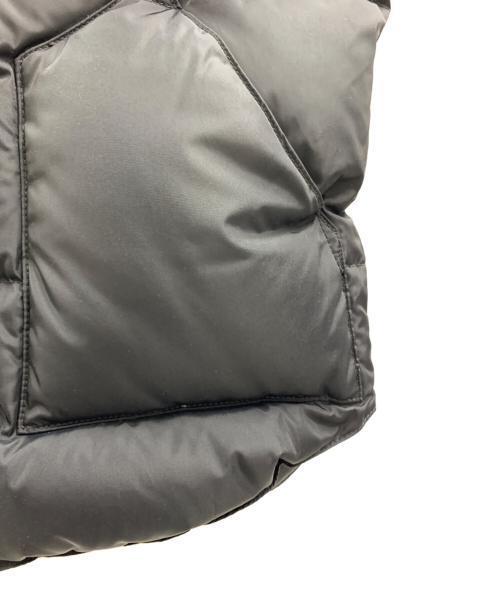 RockyMountainFeatherBed（ロッキーマウンテンフェザーベッド）RockyMountainFeatherBed Hysteric Glamour (ヒステリックグラマー) RockyMountainFeatherBed　Hysteric Glamour　ダウンベスト ブラック サイズ:FREEの古着・服飾アイテム