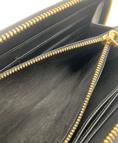 PRADA（プラダ）PRADA (プラダ) ラウンドファスナー長財布 ブラックの古着・服飾アイテム