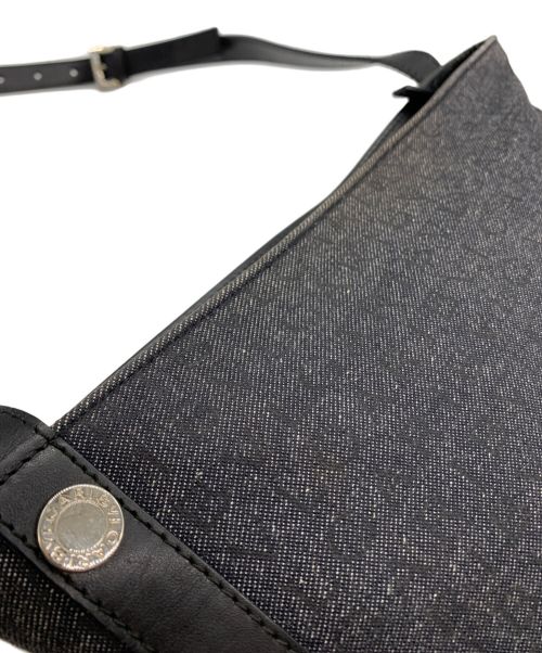 BVLGARI（ブルガリ）BVLGARI (ブルガリ) ショルダーバッグ ブラックの古着・服飾アイテム