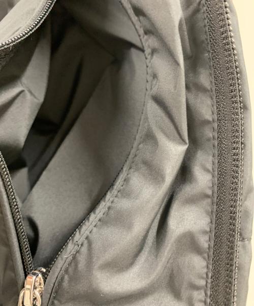 MONCLER（モンクレール）MONCLER (モンクレール) MONCLER（モンクレール）ダウンベスト ブラック サイズ:SIZE　3の古着・服飾アイテム