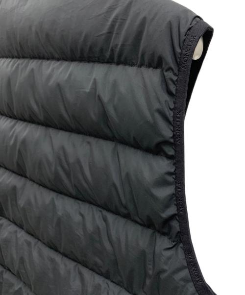 MONCLER（モンクレール）MONCLER (モンクレール) MONCLER（モンクレール）ダウンベスト ブラック サイズ:SIZE　3の古着・服飾アイテム
