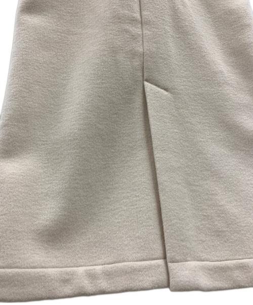 anuans（アニュアンス）anuans (アニュアンス) anuans ジャンパースカート ベージュ サイズ:FREE 未使用品の古着・服飾アイテム