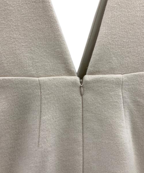 anuans（アニュアンス）anuans (アニュアンス) anuans ジャンパースカート ベージュ サイズ:FREE 未使用品の古着・服飾アイテム