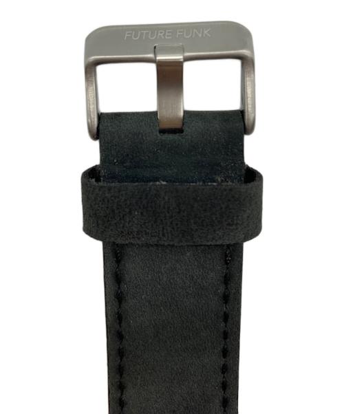 future funk（フューチャーファンク）FUTURE FUNK (フューチャーファンク) FUTURE FUNK　リストウォッチ シルバーの古着・服飾アイテム