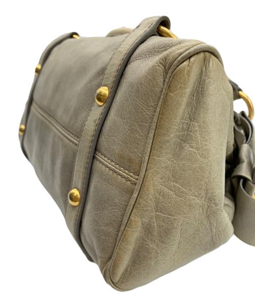 MIU MIU（ミュウミュウ）MIU MIU (ミュウミュウ) 2WAYバッグ ベージュの古着・服飾アイテム