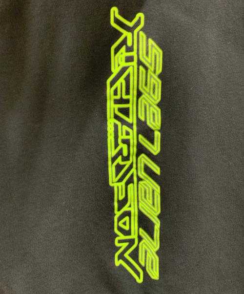 Richardson（リチャードソン）Richardson (リチャードソン) Richardson　プルオーバーパーカー ブラック サイズ:Mの古着・服飾アイテム