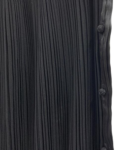 ISSEY MIYAKE（イッセイミヤケ）ISSEY MIYAKE (イッセイミヤケ) ISSEY MIYAKE　プリーツスカート ブラック サイズ:Mの古着・服飾アイテム
