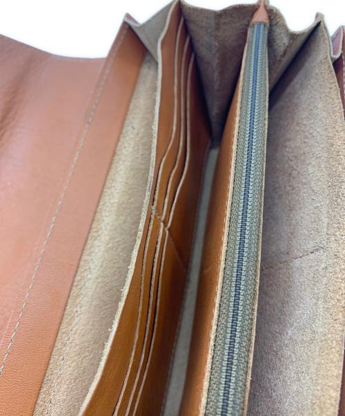 IL BISONTE（イル ビゾンテ）IL BISONTE (イル ビゾンテ) IL BISONTE　長財布 キャメルの古着・服飾アイテム