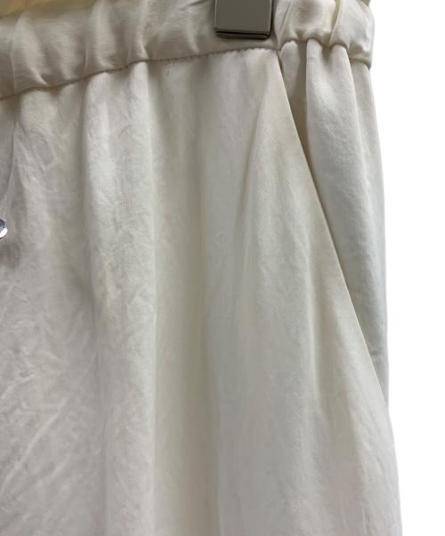 UNITED TOKYO（ユナイテッドトーキョー）UNITED TOKYO (ユナイテッドトーキョー) UNITED TOKYO　サテンワークパンツ ホワイト サイズ:1の古着・服飾アイテム