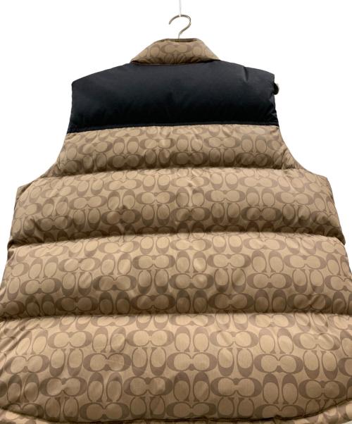 COACH（コーチ）COACH (コーチ) COACH ダウンベスト ベージュ×ブラック サイズ:XLの古着・服飾アイテム