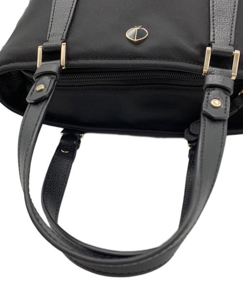 Kate Spade（ケイトスペード）Kate Spade (ケイトスペード) Kate Spade　ナイロンショルダーバッグの古着・服飾アイテム