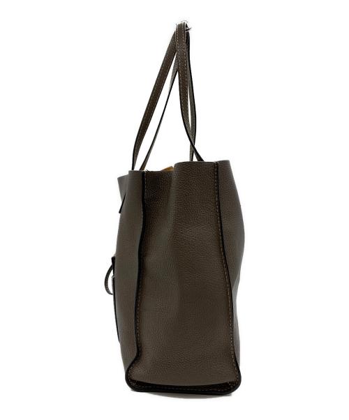 MARC JACOBS（マークジェイコブズ）MARC JACOBS (マークジェイコブス) MARC JACOBS　トートバッグ ベージュの古着・服飾アイテム