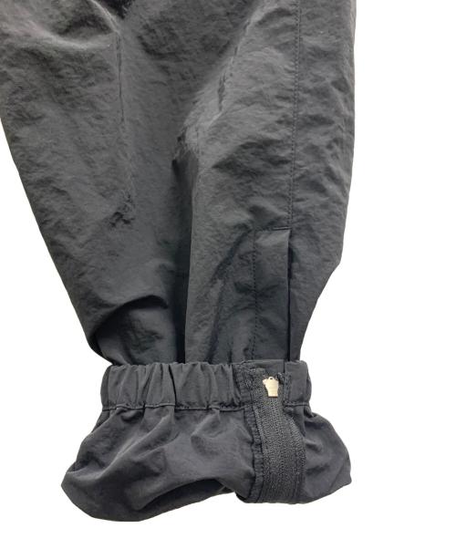 迷迭香（マンネンロウ）迷迭香 (マンネンロウ) 迷迭香　ナイロンパンツ ブラック サイズ:2の古着・服飾アイテム