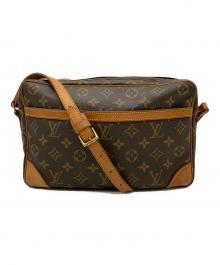 LOUIS VUITTON（ルイ ヴィトン）の古着「LOUIS VUITTON　ショルダーバッグ」