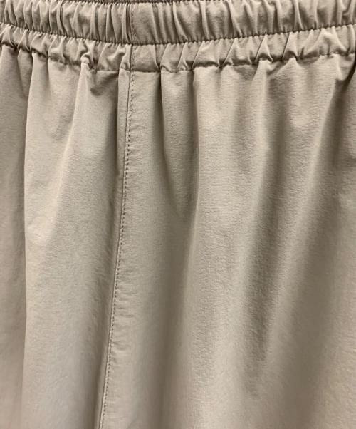 UNIVERSAL PRODUCTS.（ユニバーサルプロダクツ）UNIVERSAL PRODUCTS. (ユニバーサルプロダクツ) UNIVERSAL PRODUCTS.　ショートパンツ オリーブ サイズ:3の古着・服飾アイテム