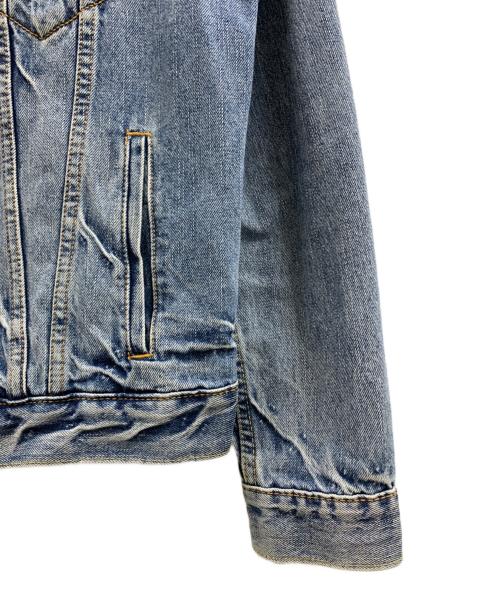 LEVI'S（リーバイス）LEVI'S (リーバイス) LEVI'S　トラッカーデニムジャケット インディゴ サイズ:Mの古着・服飾アイテム