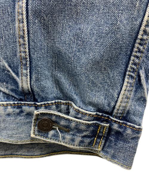 LEVI'S（リーバイス）LEVI'S (リーバイス) LEVI'S　トラッカーデニムジャケット インディゴ サイズ:Mの古着・服飾アイテム