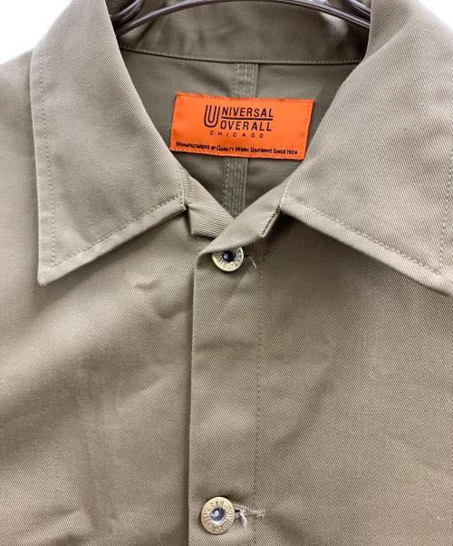 UNIVERSAL OVERALL（ユニバーサルオーバーオール）UNIVERSAL OVERALL (ユニバーサルオーバーオール) UNIVERSAL OVERALL　カバーオール カーキ サイズ:Lの古着・服飾アイテム