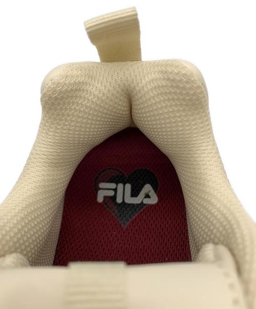 FILA（フィラ）FILA (フィラ) ディスラプターウェッジ カレッジ ベージュ×ブラック サイズ:24.5の古着・服飾アイテム