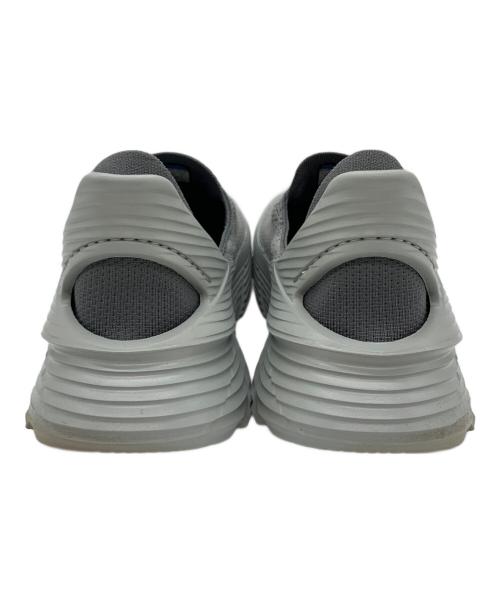 HOKAONEONE（ホカオネオネ）HOKAONEONE (ホカオネオネ) HOKAONEONE　シューズ グレー サイズ:27ｃｍの古着・服飾アイテム