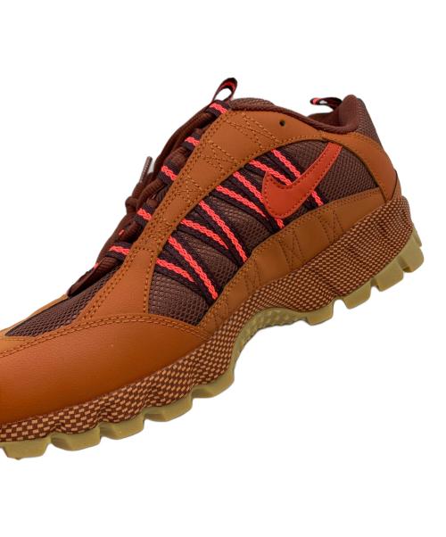 NIKE（ナイキ）NIKE (ナイキ) Air Humara ブラウン×レッド サイズ:28.5の古着・服飾アイテム