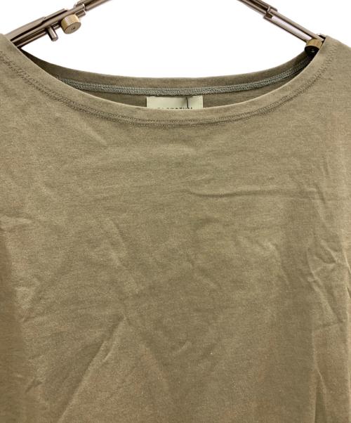 FACTOTUM（ファクトタム）FACTOTUM (ファクトタム) FACTOTUM　Tシャツ グリーン×ブラウン サイズ:48 未使用品の古着・服飾アイテム