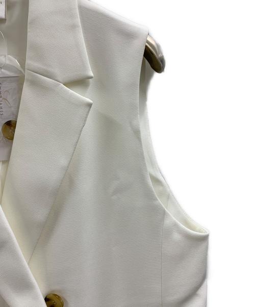 EMMA JAMES（エマジェイムス）EMMA JAMES (エマジェイムス) EMMA JAMES　ジレ ホワイト サイズ:9 未使用品の古着・服飾アイテム