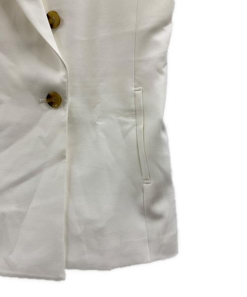 EMMA JAMES（エマジェイムス）EMMA JAMES (エマジェイムス) EMMA JAMES　ジレ ホワイト サイズ:9 未使用品の古着・服飾アイテム