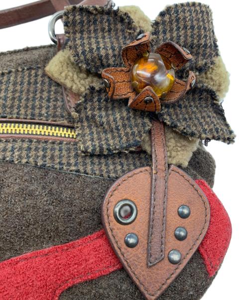 MIU MIU（ミュウミュウ）MIU MIU (ミュウミュウ) MIU MIU　ハンドバッグ ブラウン×レッドの古着・服飾アイテム