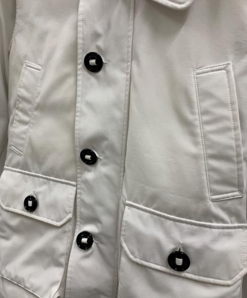 CANADA GOOSE（カナダグース）CANADA GOOSE (カナダグース) CANADA GOOSE　ダウンジャケット アイボリー サイズ:Sの古着・服飾アイテム