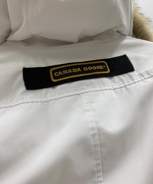 CANADA GOOSE（カナダグース）CANADA GOOSE (カナダグース) CANADA GOOSE　ダウンジャケット アイボリー サイズ:Sの古着・服飾アイテム