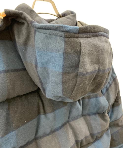 THE NORTH FACE（ザ ノース フェイス）THE NORTH FACE (ザ ノース フェイス) THE NORTH FACE　ジップアップパーカー ブラック×ブルー サイズ:Mの古着・服飾アイテム